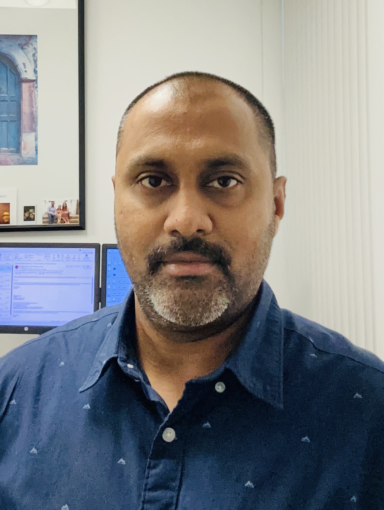 Guru Babu headshot image